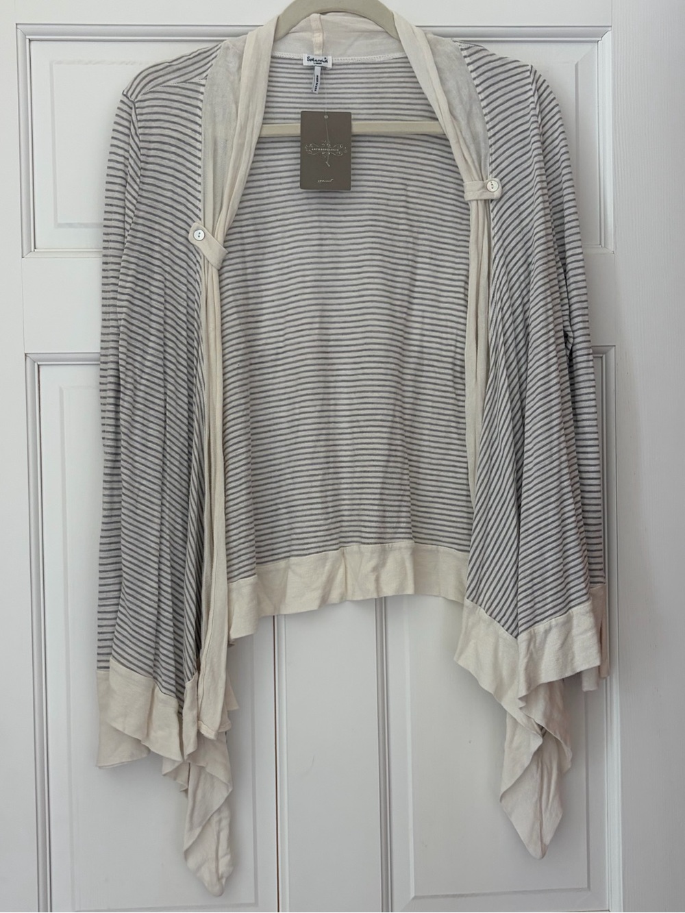 NWT Anthropologie Splendid Striped Open Draped Cardigan in Cream and Gray